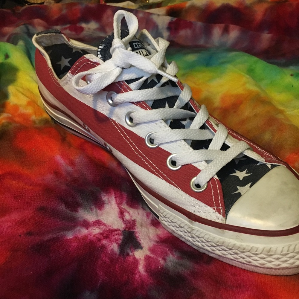 American flag Converse